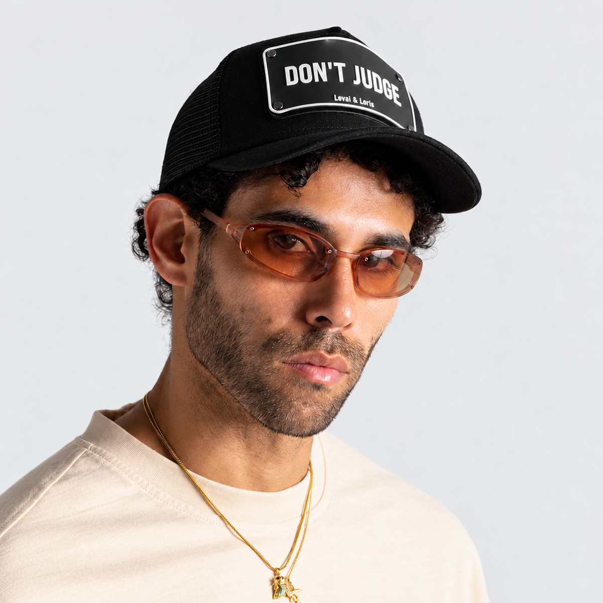 Don’t Judge Trucker cap - Black