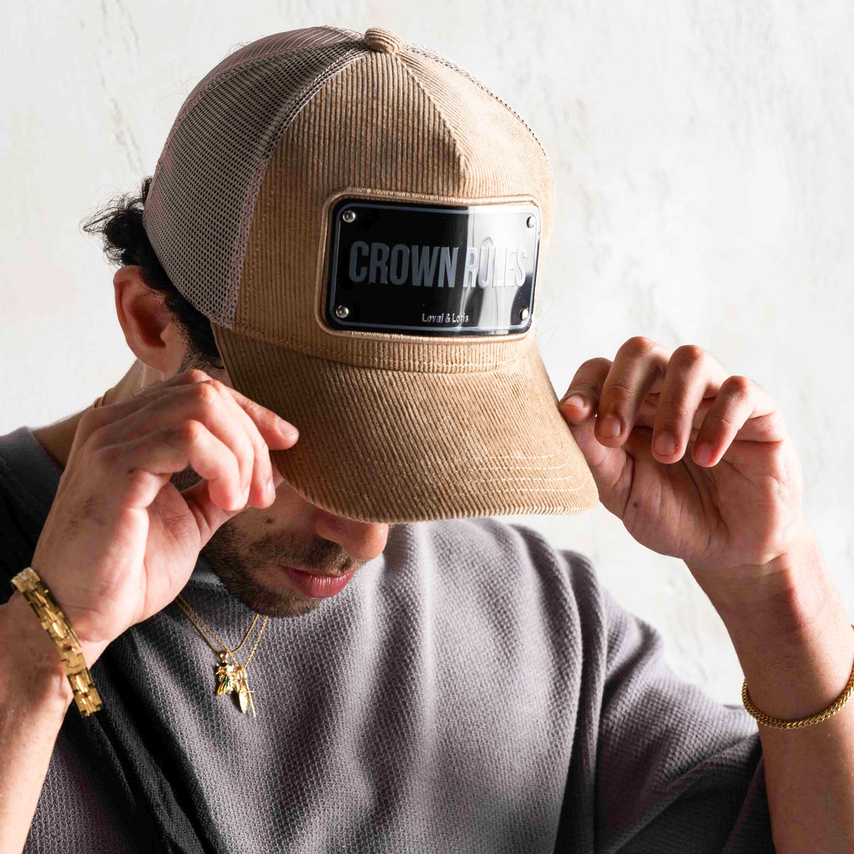 crown rules - Unisex trucker Cap (LUX Chrome Edition )